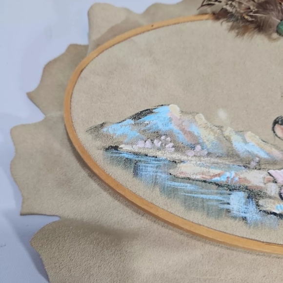 Vintage Sue/Dale Weaver Native American Hand Painted Suede - Picture 6 of 10